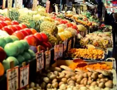 广西玉林宏进水果批发市场：代销全国各种鲜果