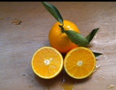 宜昌秭归优越的培育条件，出来的橙子品质好