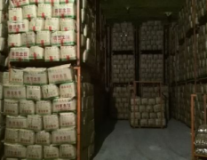 供应大量冷库库存荷兰土豆 价格便宜 货源充足