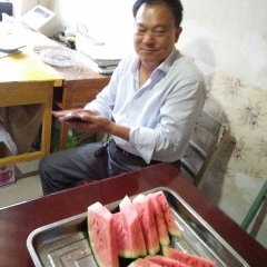 会宁西瓜假一赔十,色泽光亮