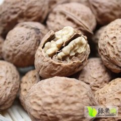 长阳资丘何秀云10月山核桃