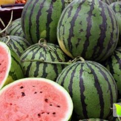 黑龙江西瓜大量供应中，需要好货，精品货可以联系我。价格随行就市。