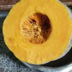 本产品为密本3号南瓜，现在热销中