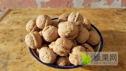 2019年山西石楼脱皮核桃价格