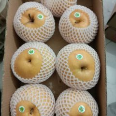 天然绿色自家地里种出来的黄梨