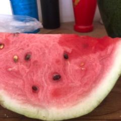 大量西瓜上市，8424，甜王，龙卷风，京欣，美都