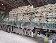 安徽省凤阳县米糠粕，常年大量供应，蛋白15.5，水份11，灰分